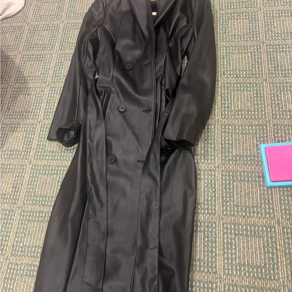 Missguided Black Leather Outerwear - Picture 3 of 3